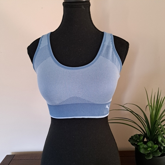 Puma Sports Bra Women's Medium Blue Activewear Bra Medium Support Like New - Picture 7 of 11